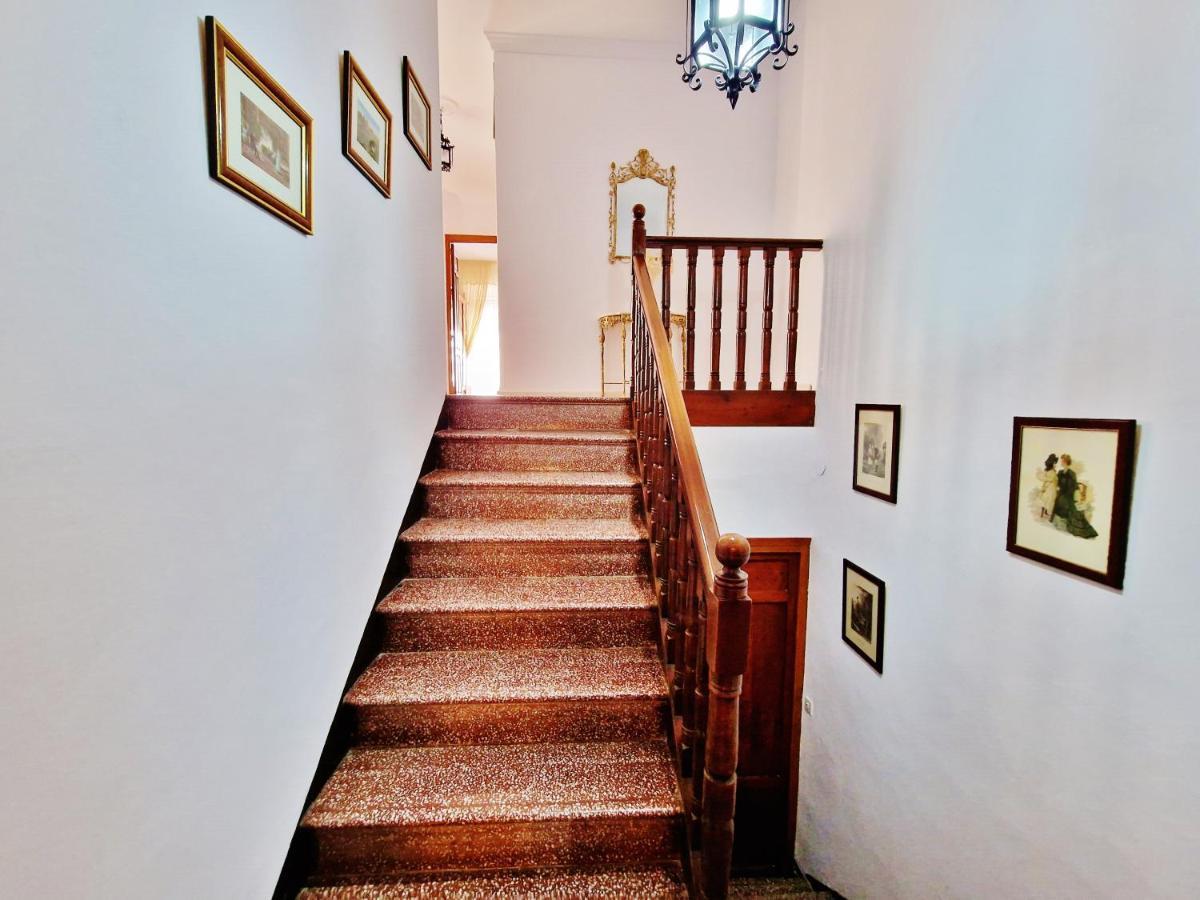 Вилла Velez Nazari Casa Molina Пинос-дель-Валье Экстерьер фото